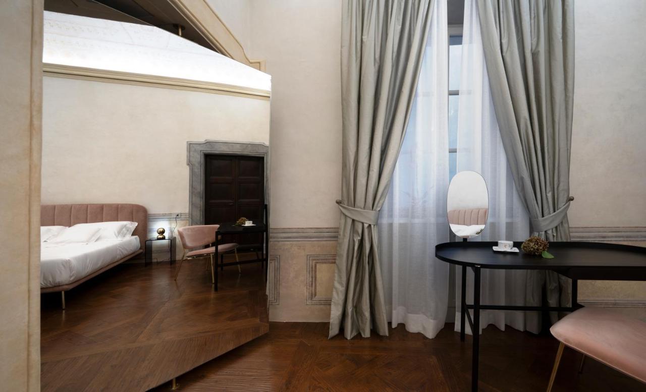Palazzo Giusti Suites And Spa Urbino Luaran gambar