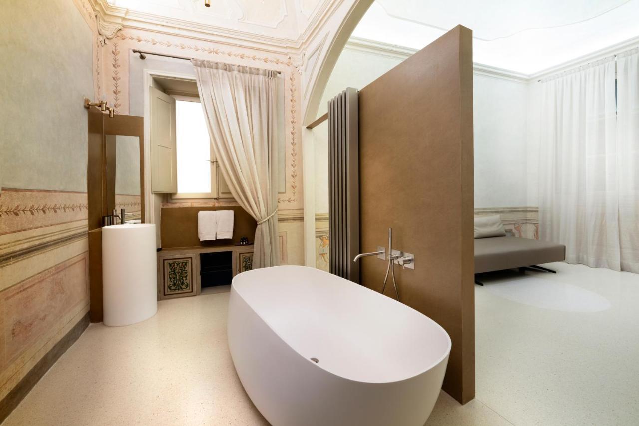 Palazzo Giusti Suites And Spa Urbino Luaran gambar